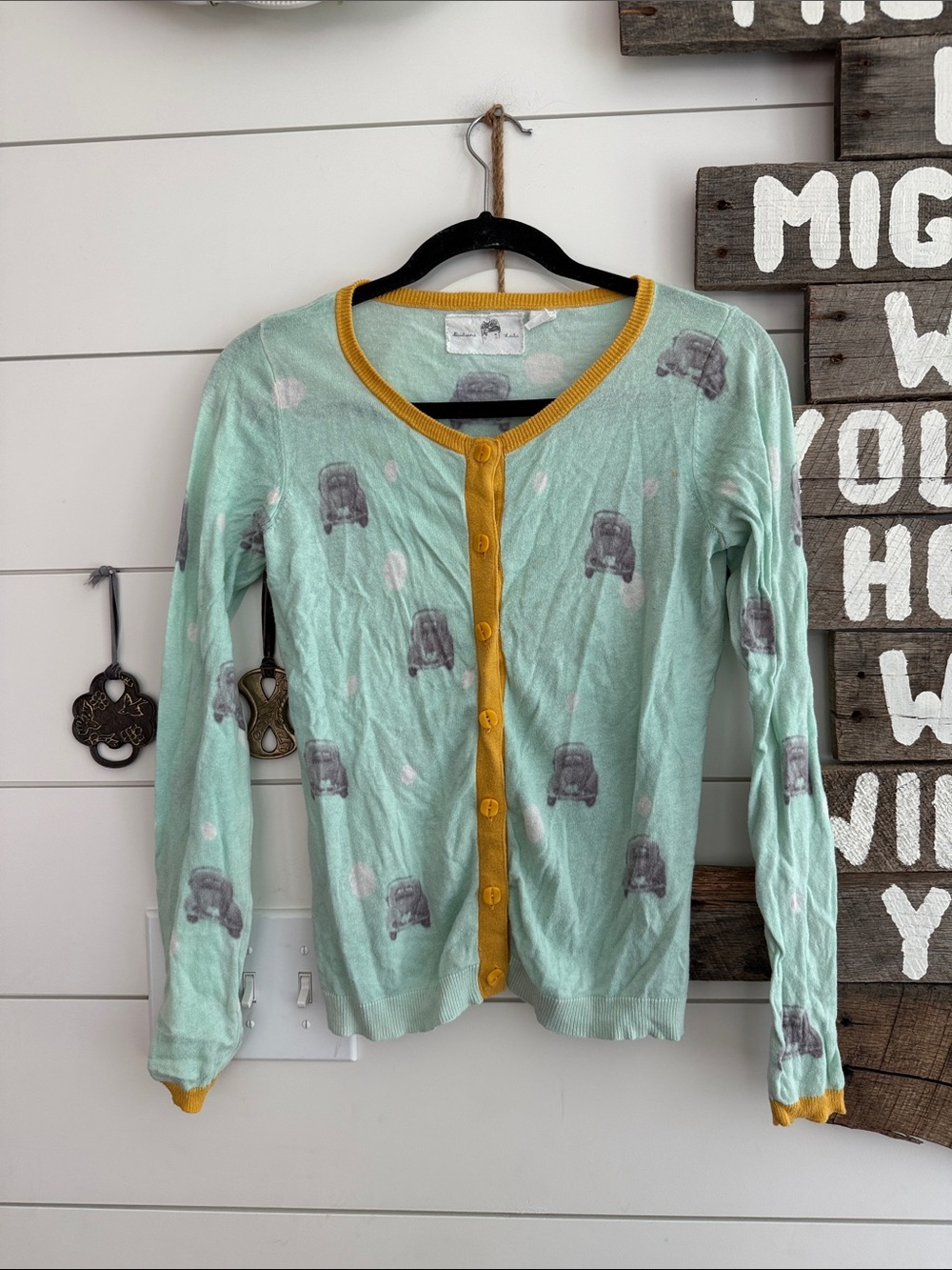 Anthropologie Giuliani LuLa size small sweater